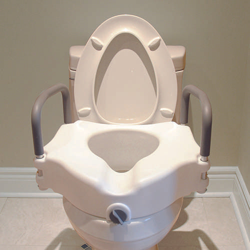 Raised Toilet Seat with Handles (4.5" / 11.5 cm)