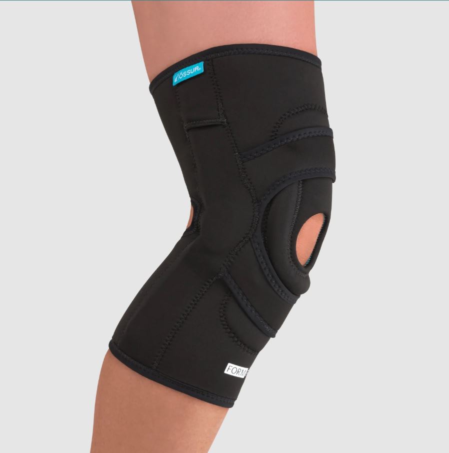 Formfit® Knee Hinged Lateral J Ossur